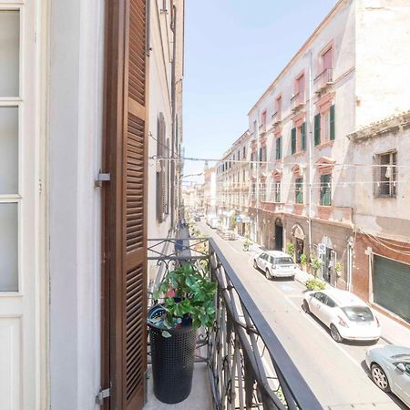 Vintage Cavour Apartment Sassari Luaran gambar